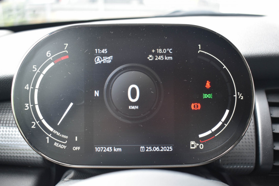 MINI Mini 1.5 Cooper Chili | XENON | CARPLAY | NAVI | KEYLESS | 1e EIGENAAR | NL AUTO