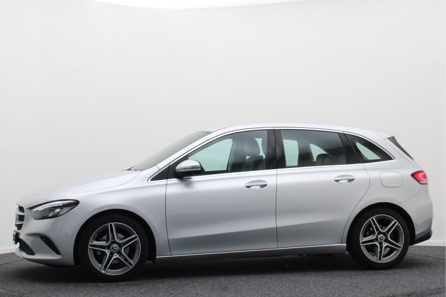 Mercedes-Benz B-Klasse 180 Launch Edition AMG Line Automaat Virtual Cockpit, LED, Apple Carplay, Camera, PDC, 18"