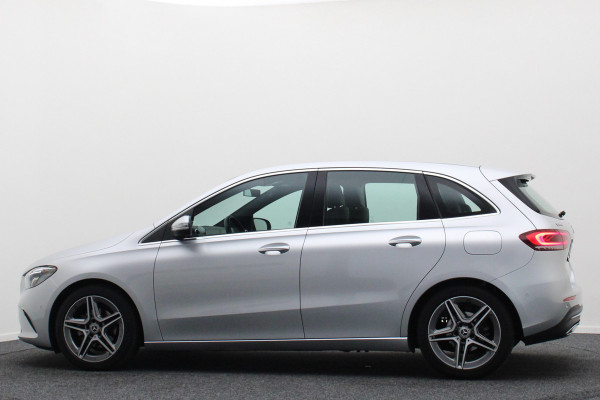 Mercedes-Benz B-Klasse 180 Launch Edition AMG Line Automaat Virtual Cockpit, LED, Apple Carplay, Camera, PDC, 18"