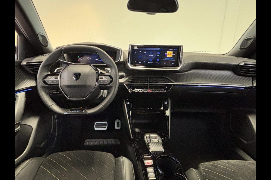Peugeot 2008 1.2 Hybrid 145 GT Automaat | Elektrisch verstelbare bestuurdersstoel | Stoelverwarming | Massage | 4-seizoensbanden | 360 Camera | Navigatie | Adaptieve cruise control