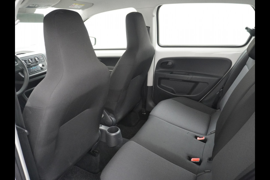 Škoda Citigo 1.0 CNG Bifuel Airco CruiseControl 5drs Bluetooth Isofix Greentech Led Aardgas Elek.Ramen Aut.Verlichting Start/Stop DealerOnderhouden Ambition NL-auto! Kosten per 100 km: CNG is goedkoop – bij een prijs van €1,20 per kg kost 100 km slechts €3,60 - €4,20  Belasting slechts 36 euro per maand!!