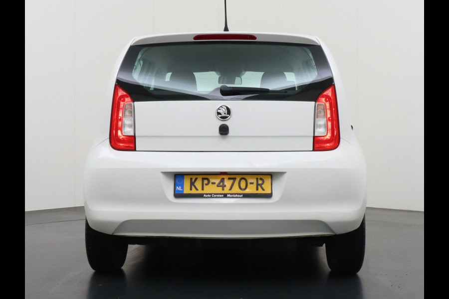 Škoda Citigo 1.0 CNG Bifuel Airco CruiseControl 5drs Bluetooth Isofix Greentech Led Aardgas Elek.Ramen Aut.Verlichting Start/Stop DealerOnderhouden Ambition NL-auto! Kosten per 100 km: CNG is goedkoop – bij een prijs van €1,20 per kg kost 100 km slechts €3,60 - €4,20  Belasting slechts 36 euro per maand!!