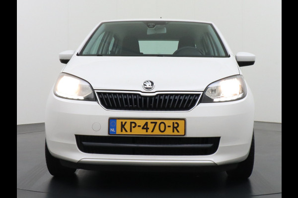 Škoda Citigo 1.0 CNG Bifuel Airco CruiseControl 5drs Bluetooth Isofix Greentech Led Aardgas Elek.Ramen Aut.Verlichting Start/Stop DealerOnderhouden Ambition NL-auto! Kosten per 100 km: CNG is goedkoop – bij een prijs van €1,20 per kg kost 100 km slechts €3,60 - €4,20  Belasting slechts 36 euro per maand!!
