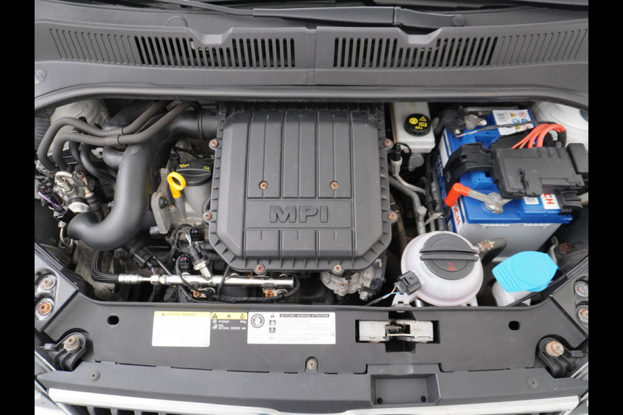 Škoda Citigo 1.0 CNG Bifuel Airco CruiseControl 5drs Bluetooth Isofix Greentech Led Aardgas Elek.Ramen Aut.Verlichting Start/Stop DealerOnderhouden Ambition NL-auto! Kosten per 100 km: CNG is goedkoop – bij een prijs van €1,20 per kg kost 100 km slechts €3,60 - €4,20  Belasting slechts 36 euro per maand!!