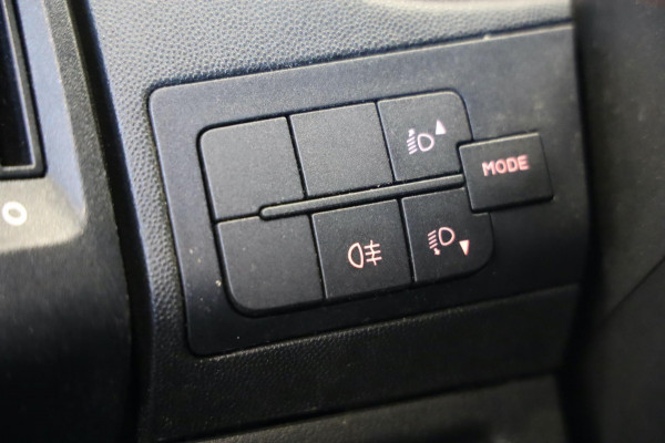 Peugeot Boxer 2.0 blueHDI L4/H2 3 ZITS 435 163PK CAMERA NAVI AIRCO LEASE V/A € 122,- p.m. INRUIL MOGELIJK