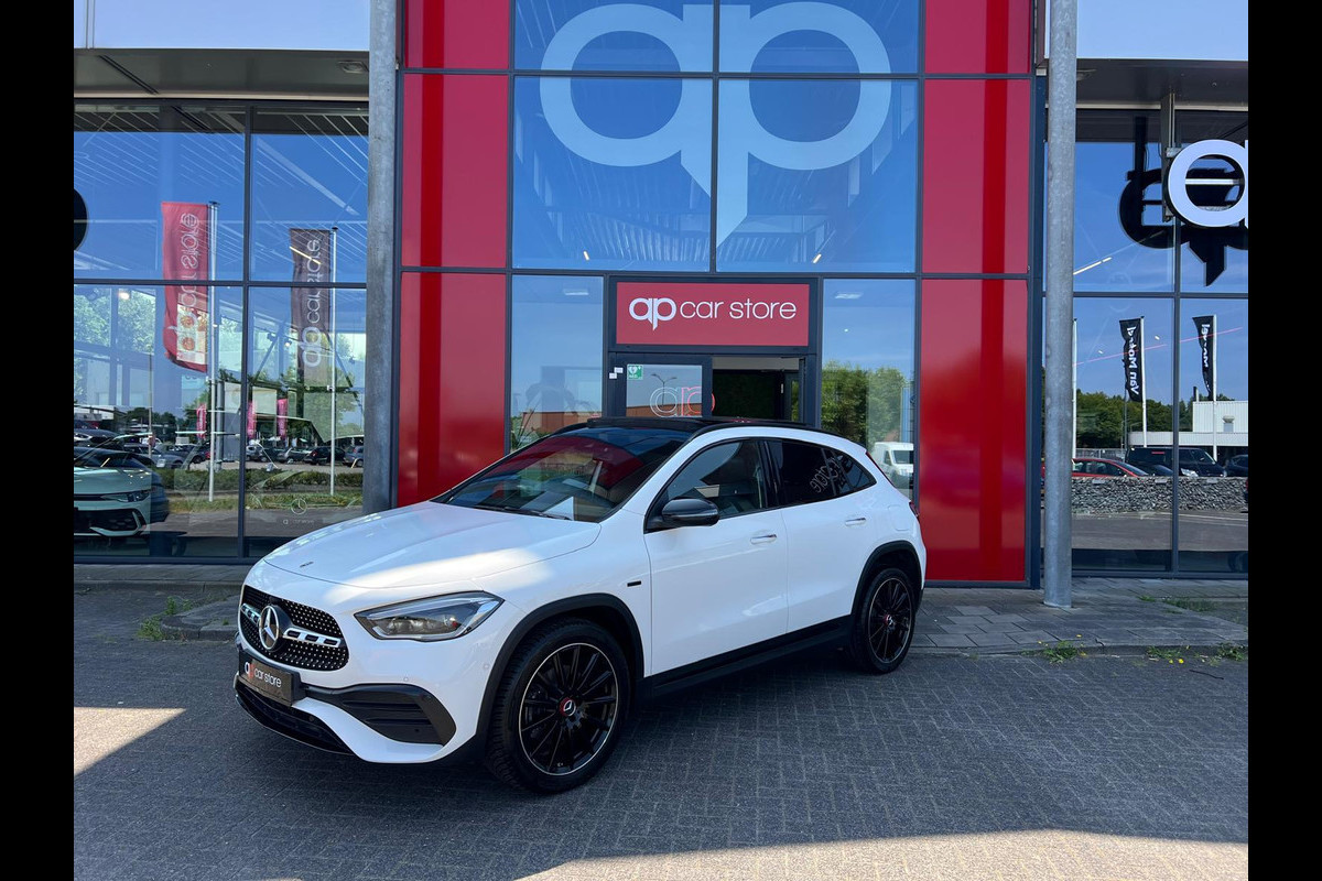 Mercedes-Benz GLA 250 e AMG Line Mercedes-Benz GLA 250 e AMG Line