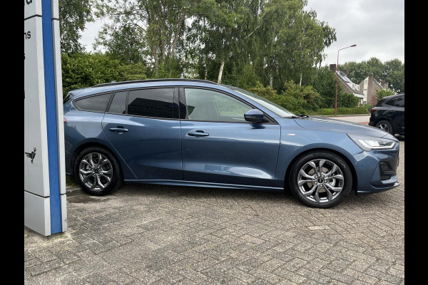 Ford FOCUS Wagon 1.0 EcoBoost Hybrid ST Line 155pk Automaat | Adaptive cruise control | Winter Pack | Dodehoeksensoren | Camera