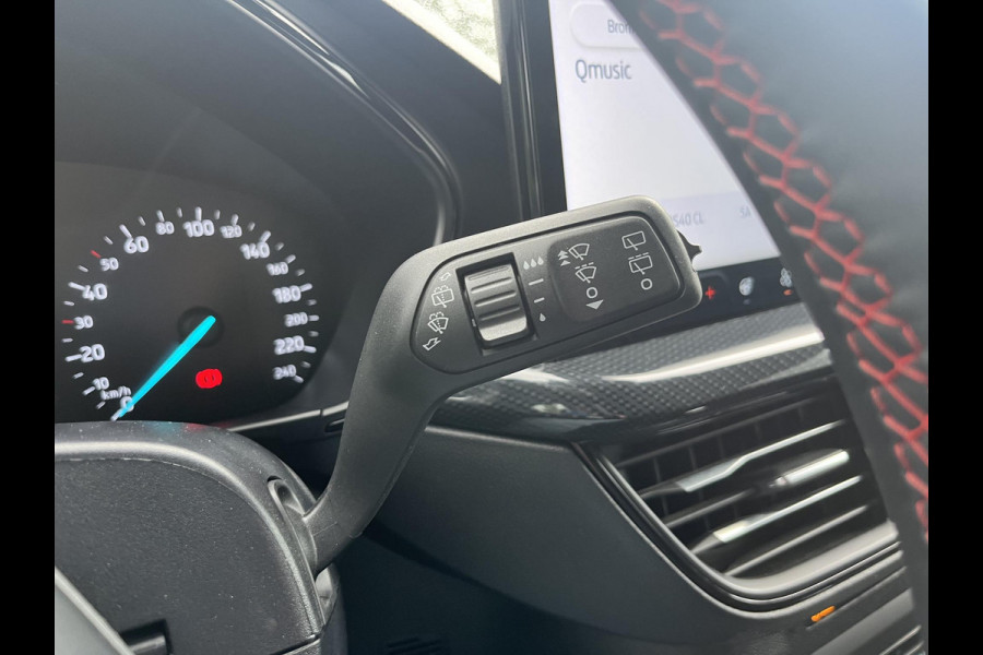 Ford FOCUS Wagon 1.0 EcoBoost Hybrid ST Line 155pk Automaat | Adaptive cruise control | Winter Pack | Dodehoeksensoren | Camera
