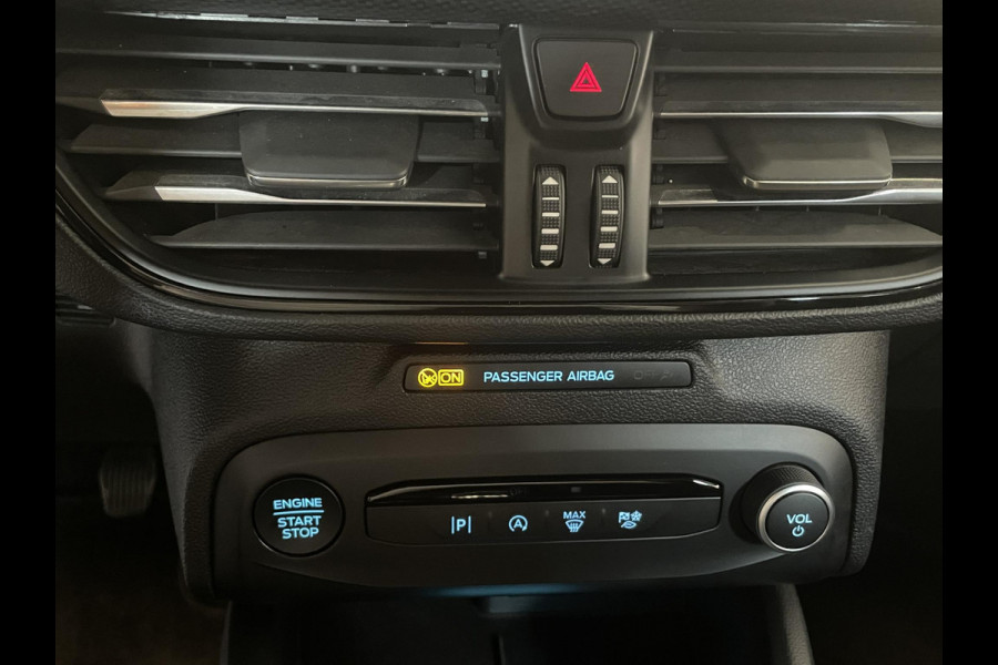Ford FOCUS Wagon 1.0 EcoBoost Hybrid ST Line | DEMO ! |Navigatie Climate Control Led Dab Camera Parkeer sensoren Cruise Control Lichtmetalen velgen