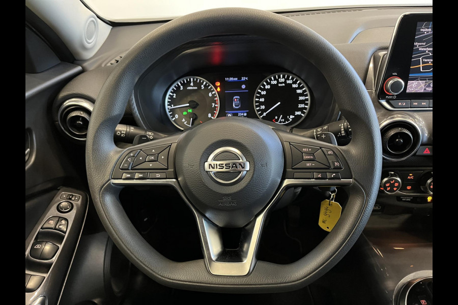 Nissan Juke 1.0 DIG-T Business Edition Climate control Cruise control Parkeersensoren Voorstoelen verwarmd Navigatie Apple Carplay/ Android Auto