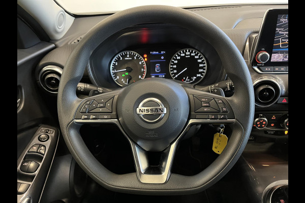 Nissan Juke 1.0 DIG-T Business Edition Climate control Cruise control Parkeersensoren Voorstoelen verwarmd Navigatie Apple Carplay/ Android Auto