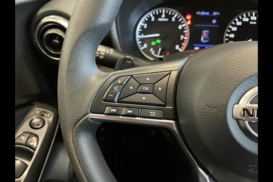 Nissan Juke 1.0 DIG-T Business Edition Climate control Cruise control Parkeersensoren Voorstoelen verwarmd Navigatie Apple Carplay/ Android Auto
