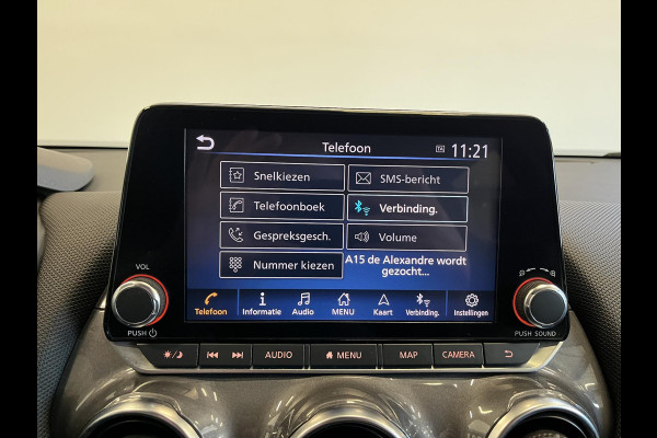 Nissan Juke 1.0 DIG-T Business Edition Climate control Cruise control Parkeersensoren Voorstoelen verwarmd Navigatie Apple Carplay/ Android Auto
