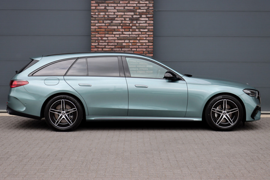 Mercedes-Benz E-Klasse Estate 300 e AMG Line Aut9 | Distronic Pro | Memory | Digital Light | Surround Camera | Keyless Go | Night Pakket | Augmented Reality | Stoelverwarming | Sfeerverlichting | Verwarmd Stuurwiel |