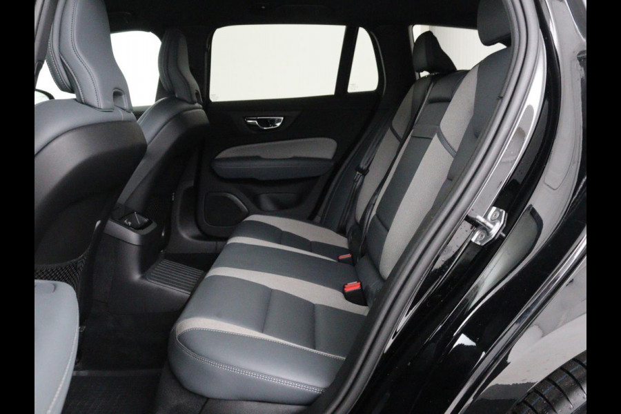 Volvo V60 2.0 T8 Recharge AWD R-Design | Trekhaak | Stoelverwarming | Camera | Harman/Kardon | Adaptive cruise | Memory | Carplay | Navigatie | 19'' lichtmetalen velgen