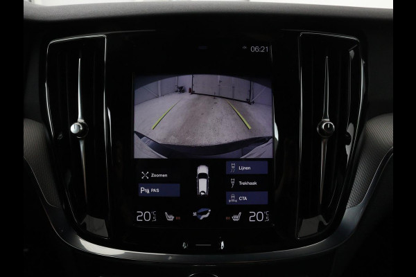 Volvo V60 2.0 T8 Recharge AWD R-Design | Trekhaak | Stoelverwarming | Camera | Harman/Kardon | Adaptive cruise | Memory | Carplay | Navigatie | 19'' lichtmetalen velgen