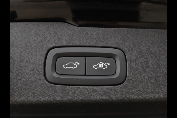 Volvo V60 2.0 T8 Recharge AWD R-Design | Trekhaak | Stoelverwarming | Camera | Harman/Kardon | Adaptive cruise | Memory | Carplay | Navigatie | 19'' lichtmetalen velgen