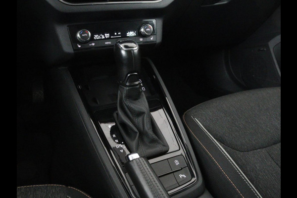 Škoda Kamiq 1.5 TSI Business Edtion | Stoelverwarming | Camera | Trekhaak | Carplay | Keyless | Full LED | Virtual Cockpit | Navigatie | Climate control | Parkeerhulp | Cruise control