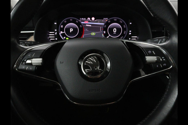Škoda Kamiq 1.5 TSI Business Edtion | Stoelverwarming | Camera | Trekhaak | Carplay | Keyless | Full LED | Virtual Cockpit | Navigatie | Climate control | Parkeerhulp | Cruise control