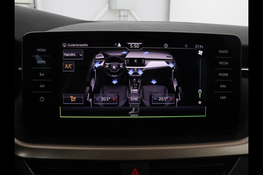 Škoda Kamiq 1.5 TSI Business Edtion | Stoelverwarming | Camera | Trekhaak | Carplay | Keyless | Full LED | Virtual Cockpit | Navigatie | Climate control | Parkeerhulp | Cruise control