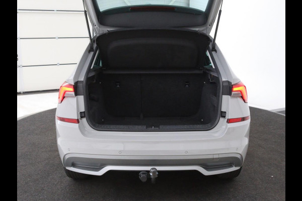 Škoda Kamiq 1.5 TSI Business Edtion | Stoelverwarming | Camera | Trekhaak | Carplay | Keyless | Full LED | Virtual Cockpit | Navigatie | Climate control | Parkeerhulp | Cruise control
