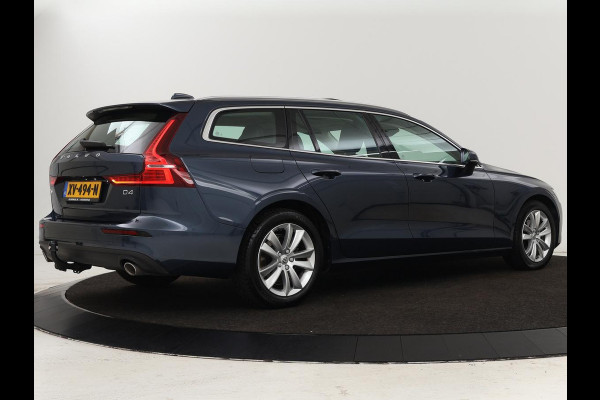 Volvo V60 2.0 D4 Momentum | 1e eigenaar | Panoramadak | Leder | Trekhaak | Stoelverwarming | Carplay | Navigatie | Full LED