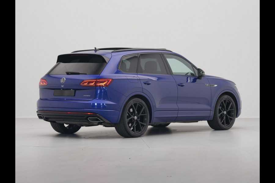 Volkswagen Touareg 3.0 TSi 4MOTION R 463pk Luchtvering Panorama Stoelverkoeling/verwarming 360Camera Carplay Navigatie 2