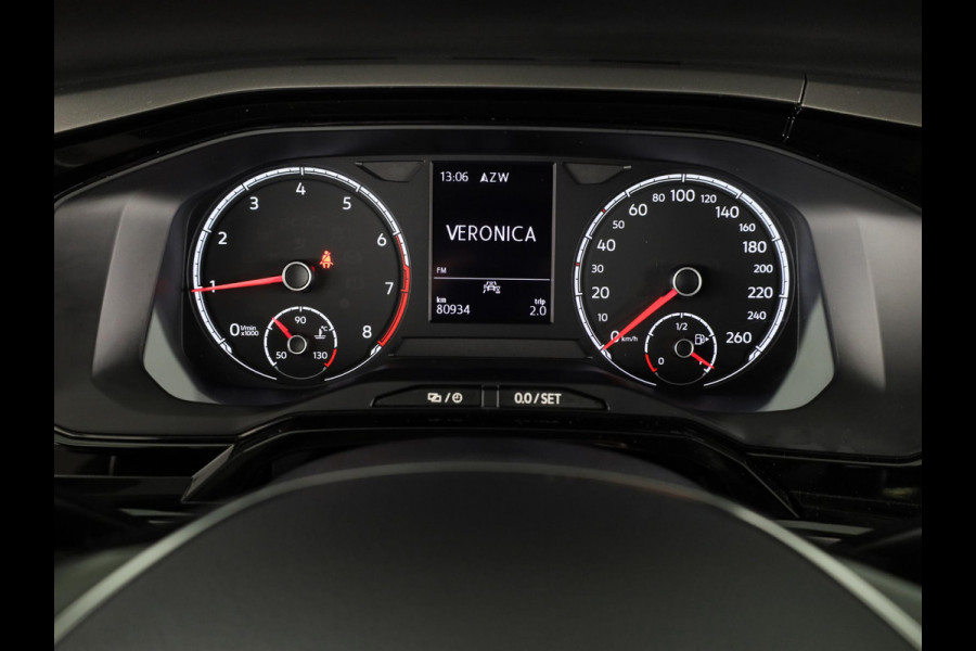 Volkswagen Polo 1.0 TSI Comfortline 95 pk | Navigatie | Parkeersensoren | Adaptieve cruise control | Apple Carplay/Android Auto |