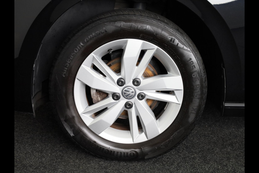Volkswagen Polo 1.0 TSI Comfortline 95 pk | Navigatie | Parkeersensoren | Adaptieve cruise control | Apple Carplay/Android Auto |
