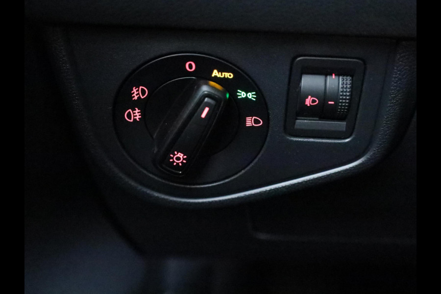 Volkswagen Polo 1.0 TSI Comfortline 95 pk | Navigatie | Parkeersensoren | Adaptieve cruise control | Apple Carplay/Android Auto |
