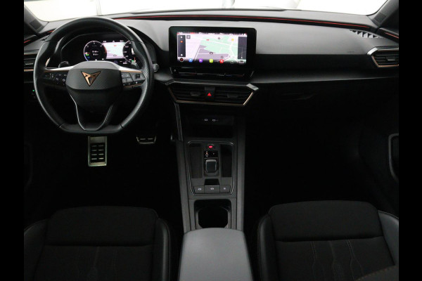 CUPRA Leon 1.4 e-Hybrid | Carplay | Stuurverwarming | Navigatie | Sfeerverlichting | Full LED | Keyless | Sportstoelen | Parkeerhulp | PHEV