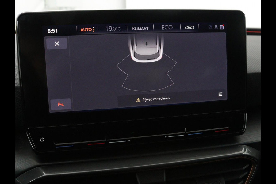 CUPRA Leon 1.4 e-Hybrid | Carplay | Stuurverwarming | Navigatie | Sfeerverlichting | Full LED | Keyless | Sportstoelen | Parkeerhulp | PHEV