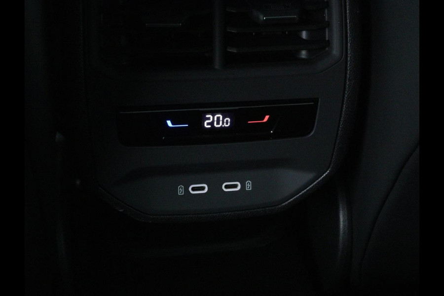 CUPRA Leon 1.4 e-Hybrid | Carplay | Stuurverwarming | Navigatie | Sfeerverlichting | Full LED | Keyless | Sportstoelen | Parkeerhulp | PHEV
