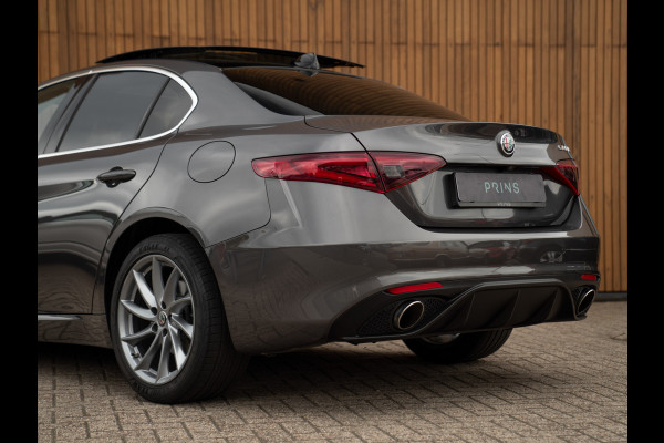 Alfa Romeo Giulia 2.0T Super | Pano-dak | Leder | CarPlay | Veloce bumper | Camera
