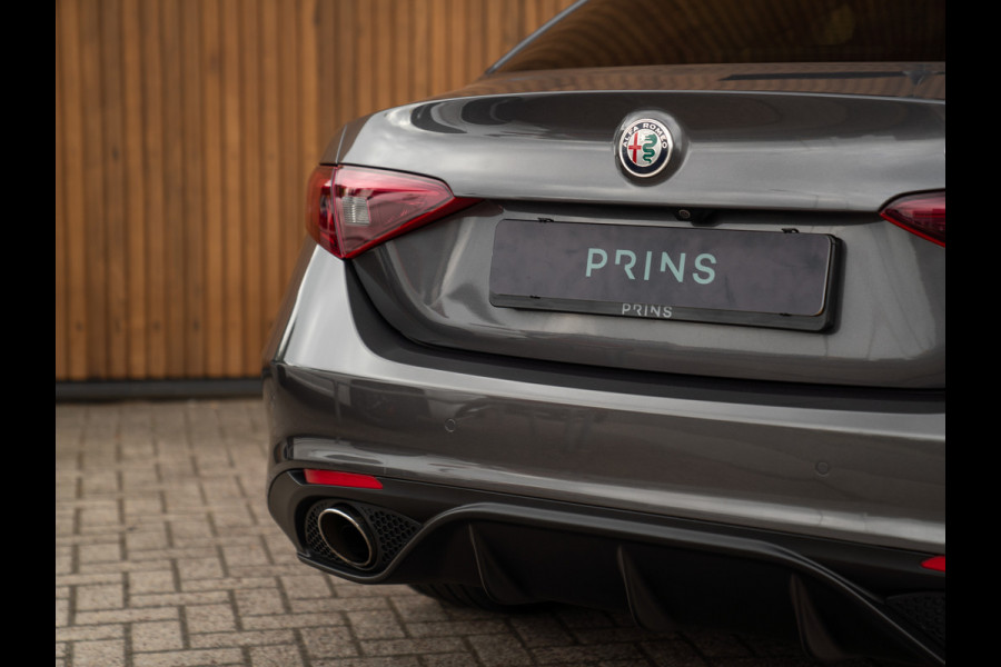 Alfa Romeo Giulia 2.0T Super | Pano-dak | Leder | CarPlay | Veloce bumper | Camera