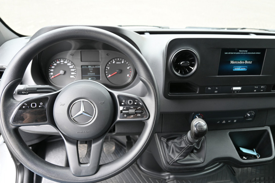 Mercedes-Benz Sprinter 311 CDI L1H1 RWD MBUX met camera, Apple Carplay/Android Auto, Standkachel