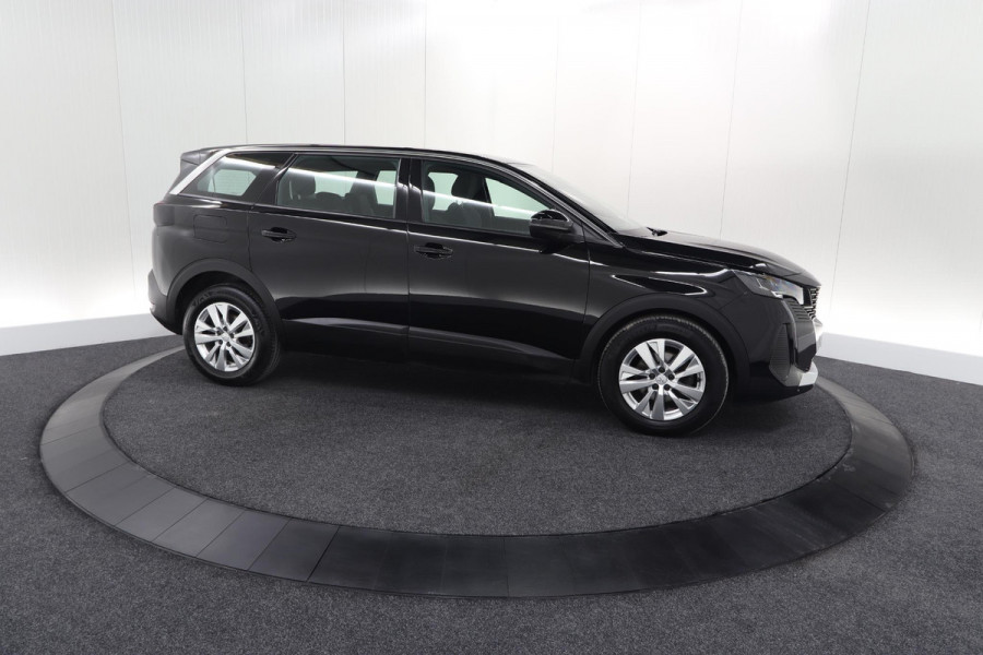 Peugeot 5008 PureTech 130 EAT8 Active Pack | 7 Zitplaatsen | Camera | Navigatie | Apple Carplay | Parkeersensoren