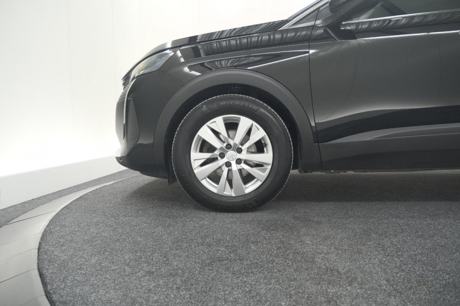 Peugeot 5008 PureTech 130 EAT8 Active Pack | 7 Zitplaatsen | Camera | Navigatie | Apple Carplay | Parkeersensoren