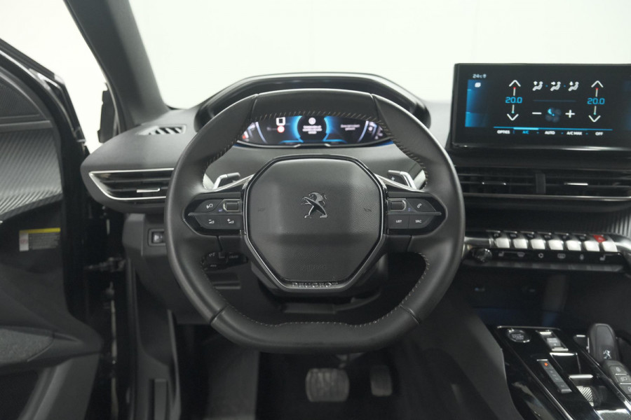 Peugeot 5008 PureTech 130 EAT8 Active Pack | 7 Zitplaatsen | Camera | Navigatie | Apple Carplay | Parkeersensoren