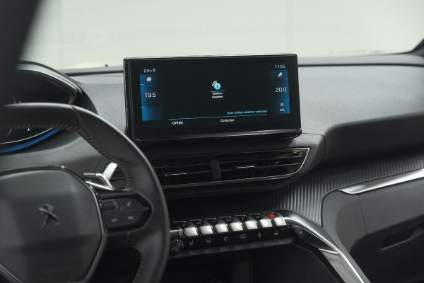 Peugeot 5008 PureTech 130 EAT8 Active Pack | 7 Zitplaatsen | Camera | Navigatie | Apple Carplay | Parkeersensoren