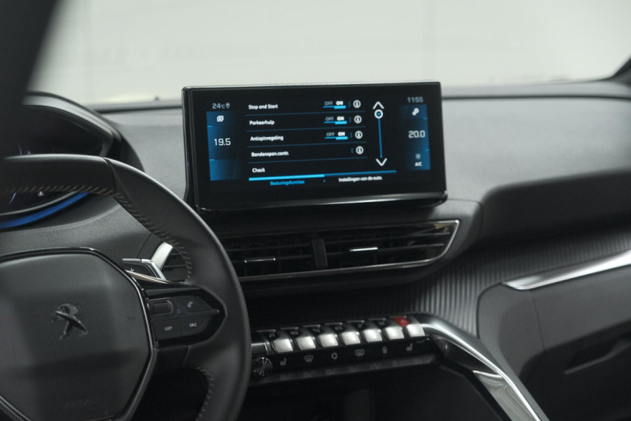 Peugeot 5008 PureTech 130 EAT8 Active Pack | 7 Zitplaatsen | Camera | Navigatie | Apple Carplay | Parkeersensoren