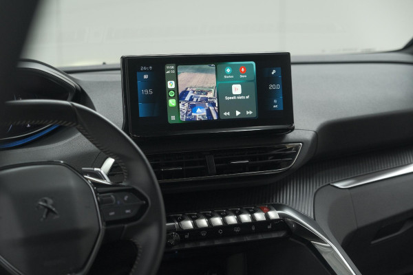 Peugeot 5008 PureTech 130 EAT8 Active Pack | 7 Zitplaatsen | Camera | Navigatie | Apple Carplay | Parkeersensoren