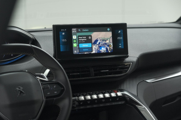 Peugeot 5008 PureTech 130 EAT8 Active Pack | 7 Zitplaatsen | Camera | Navigatie | Apple Carplay | Parkeersensoren