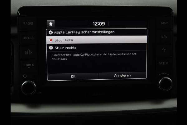 Kia Stonic 1.0 T-GDi ComfortPlusLine Navigator | Trekhaak | Camera | Carplay | Navigatie | Cruise control | Airco | Bluetooth | Parkeerhulp