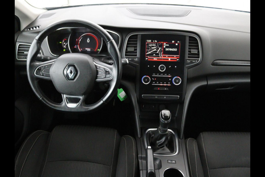 Renault Mégane 1.5 dCi Zen | Trekhaak | Navigatie | Climate control | Parkeerhulp | Bluetooth | Cruise control