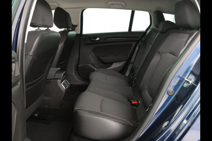 Renault Mégane 1.5 dCi Zen | Trekhaak | Navigatie | Climate control | Parkeerhulp | Bluetooth | Cruise control