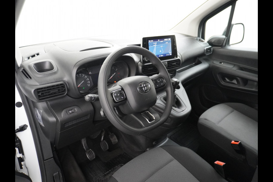 Toyota PROACE CITY D102pk D-4D Navi Apple/Android ECC Pdc Bluetooth CruiseControl Elek.Ramen Airco Schuifdeur Rechts Usb Mistlampen Regensensor Aut.Verlichting Elek.inkl.spiegels Live 1.500kg Trekvermogen Origineel Nederlandse auto EURO 6