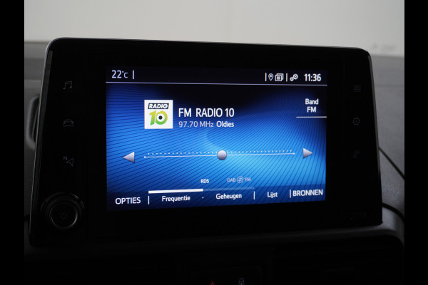 Toyota PROACE CITY D102pk D-4D Navi Apple/Android ECC Pdc Bluetooth CruiseControl Elek.Ramen Airco Schuifdeur Rechts Usb Mistlampen Regensensor Aut.Verlichting Elek.inkl.spiegels Live 1.500kg Trekvermogen Origineel Nederlandse auto EURO 6