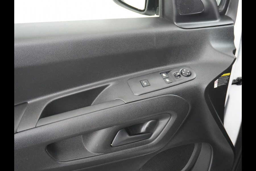 Toyota PROACE CITY D102pk D-4D Navi Apple/Android ECC Pdc Bluetooth CruiseControl Elek.Ramen Airco Schuifdeur Rechts Usb Mistlampen Regensensor Aut.Verlichting Elek.inkl.spiegels Live 1.500kg Trekvermogen Origineel Nederlandse auto EURO 6
