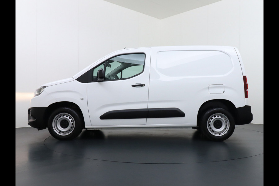 Toyota PROACE CITY D102pk D-4D Navi Apple/Android ECC Pdc Bluetooth CruiseControl Elek.Ramen Airco Schuifdeur Rechts Usb Mistlampen Regensensor Aut.Verlichting Elek.inkl.spiegels Live 1.500kg Trekvermogen Origineel Nederlandse auto EURO 6